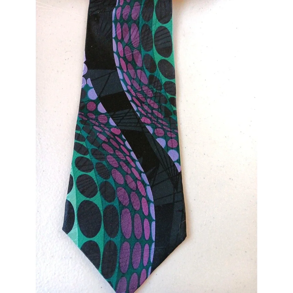 Vintage Men's Tie Black Purple Polk a Dot Groovy WIDE Loud Silk‎ Dad Mob Boss - Picture 2 of 5